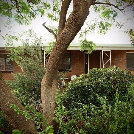 Capon Cottage Broken Hill Extérieur photo